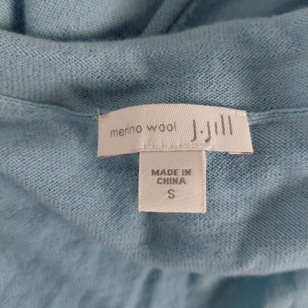 J Jill LS V-Neck Light Blue Sweater w/ Rolled Hems 100% Merino Wool s SZ S - Picture 6 of 7